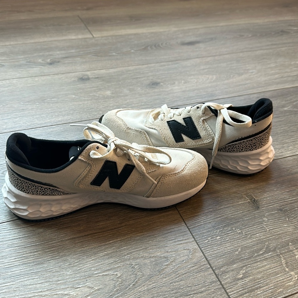 New balance sneakers